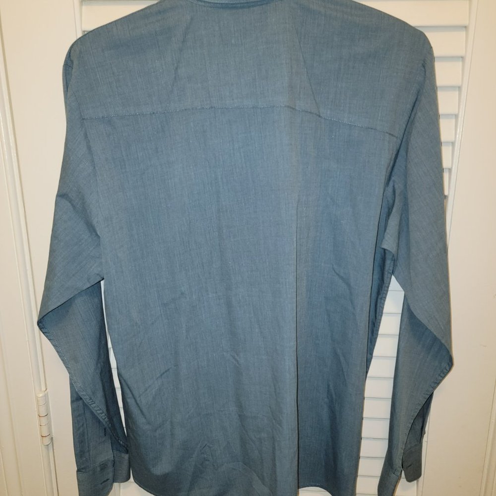 Volcom 'Why Factor End' Long Sleeve Button Front … - image 4